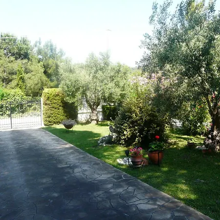 Summer House Toula